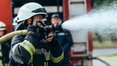 Feuerwehr im Löscheinsatz © Envato Elements